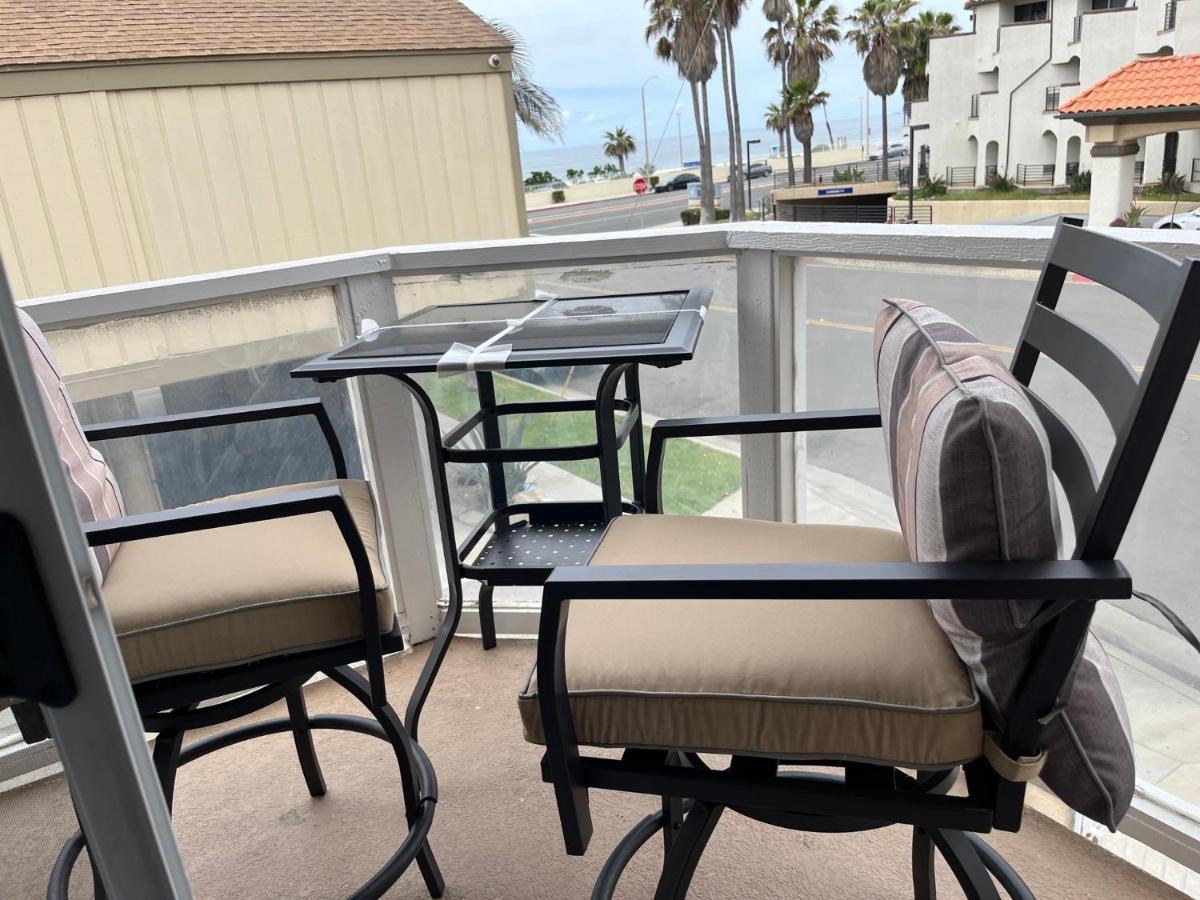 Pacific Breeze Right Next To Huntington Beach Pier! Steps From Beach!! Екстер'єр фото