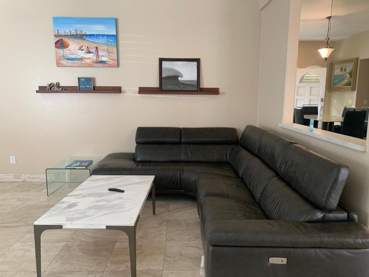 Pacific Breeze Right Next To Huntington Beach Pier! Steps From Beach!! Екстер'єр фото