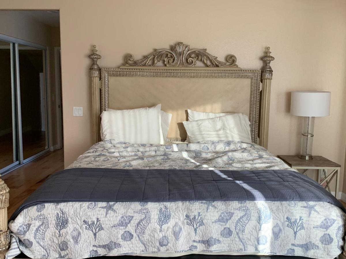 Pacific Breeze Right Next To Huntington Beach Pier! Steps From Beach!! Екстер'єр фото